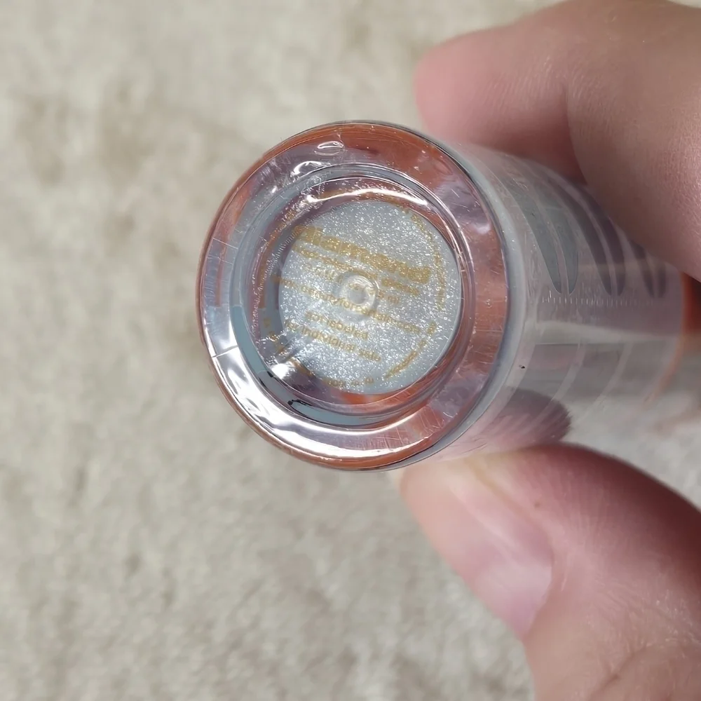 Beauty for Certain High-Pigment Gloss in Diamond